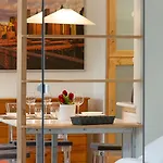 Business Hotel 3*