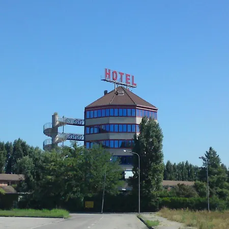 Hotel Business 3*