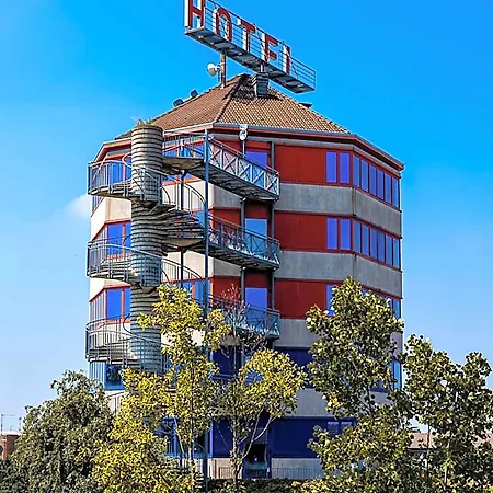 Отель Business